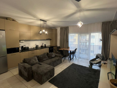 Apartament 3 camere l 2 bai l 2 balcoane l la cheie l parcare l Teior