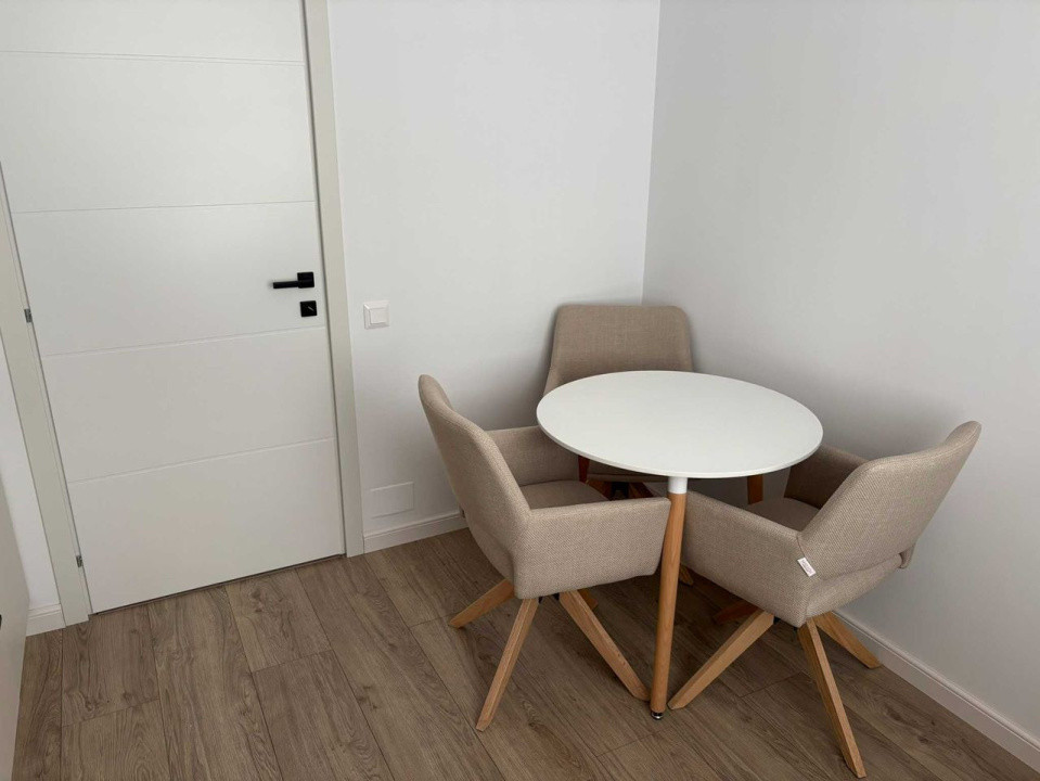 Apartament modern l decomandat l 2 camere l parcare l Urusagului 