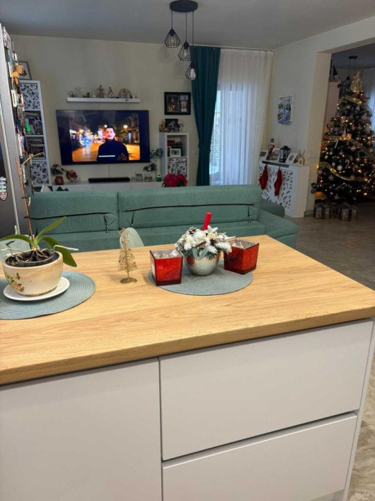 Unitate duplex l 4 camere l la cheie l curte 500 mp l garaj l Terra 