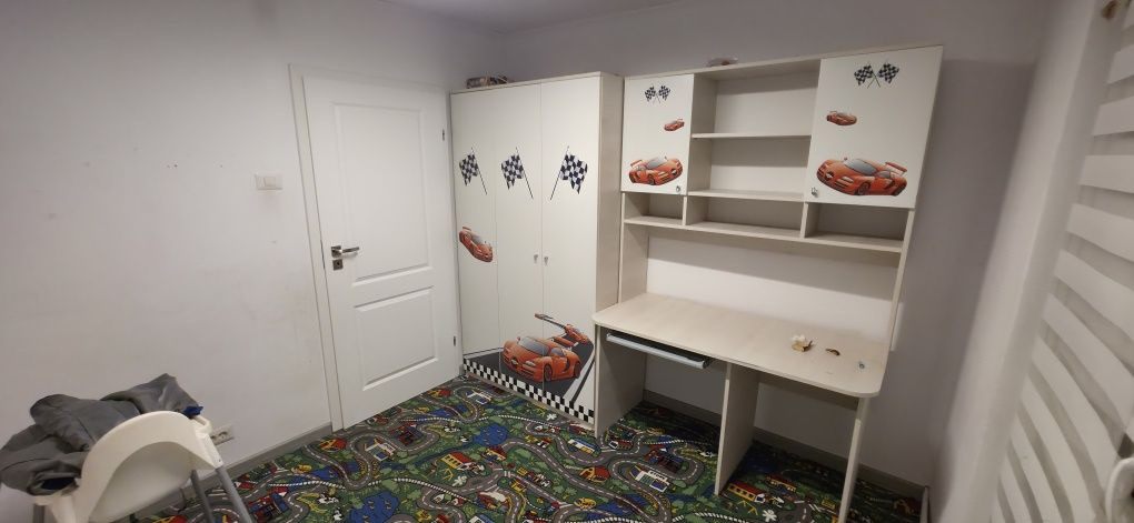 Apartament 4 camere l 78 mp utili l 2 bai l Calea Floresti 