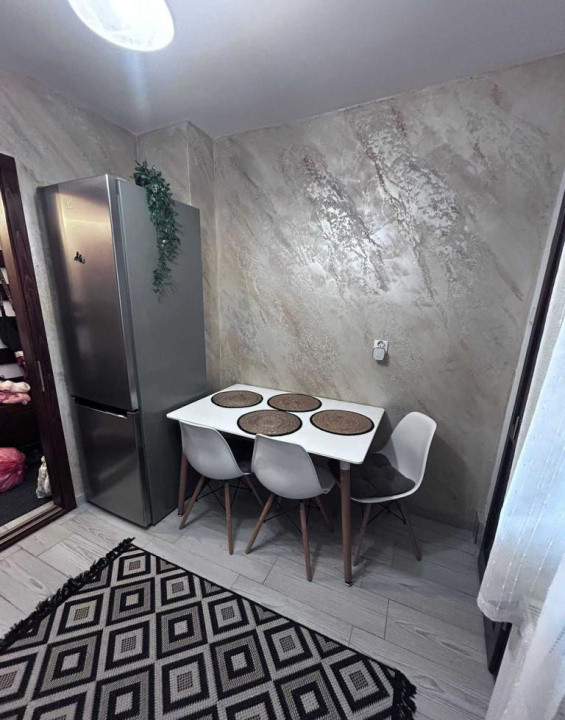 2 Camere Decomandate pentru Închiriere – Mărăști, Aproape de Centru