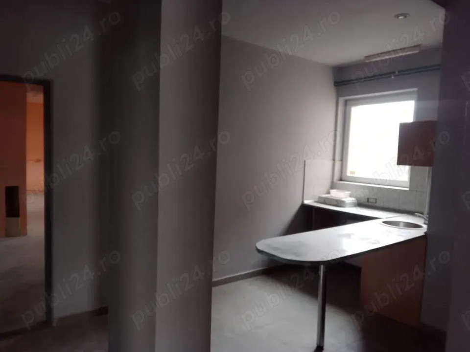 Spatiu comercial l monovolum l 160 mp utili l Campului 