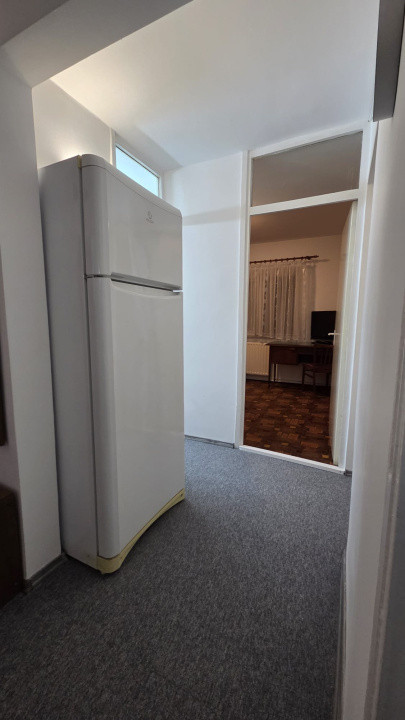 Apartament 3 camere de închiriat – Str. Buzău, Grigorescu
