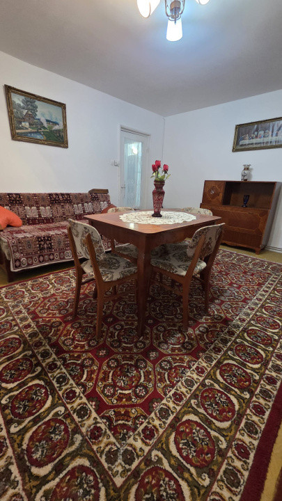 Apartament 3 camere de închiriat – Str. Buzău, Grigorescu