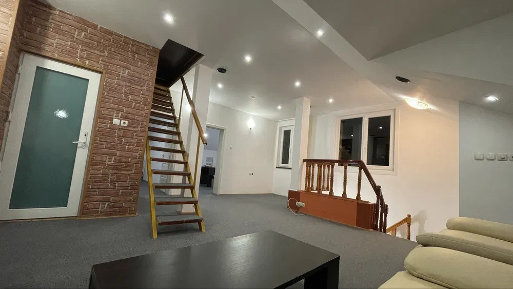 Spatiu birouri / casa l 200 mp utili / Gheorgheni 