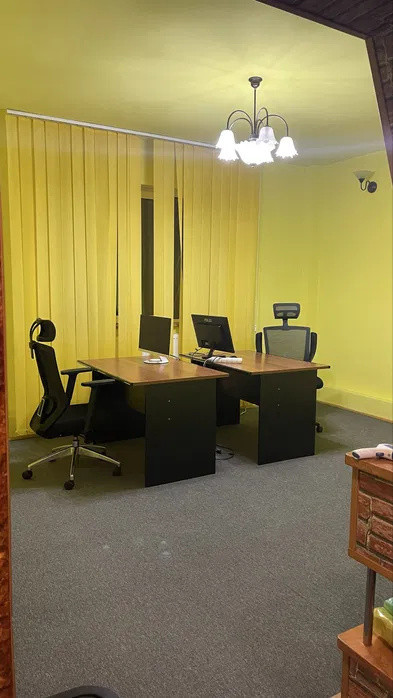 Spatiu birouri / casa l 200 mp utili / Gheorgheni 