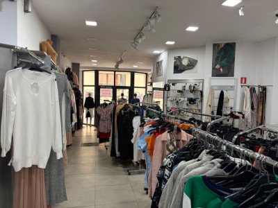 Spatiu central l 80 mp utili l vad pietonal l zona Central