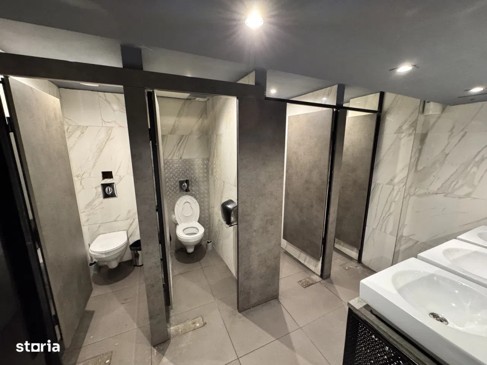 Spatiu comercial ULTRACENTRAL l 520 mp utili l trafic pietonal intens 