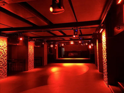 Spatiu comercial ULTRACENTRAL l 520 mp utili l trafic pietonal intens 