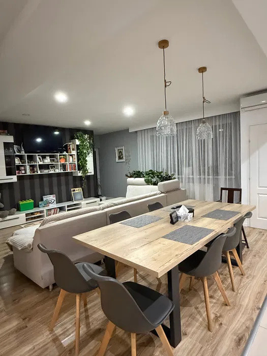 Apartament modern l la cheie l 3 camere l 84 mp utili l parcare l Eroilor