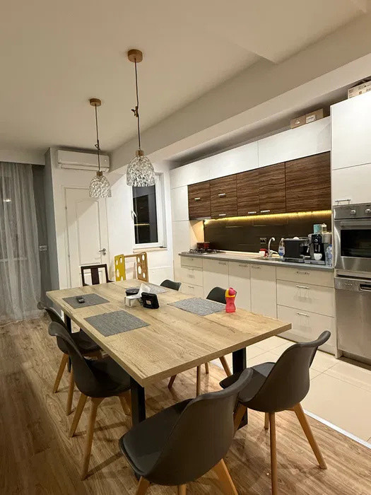 Apartament modern l la cheie l 3 camere l 84 mp utili l parcare l Eroilor