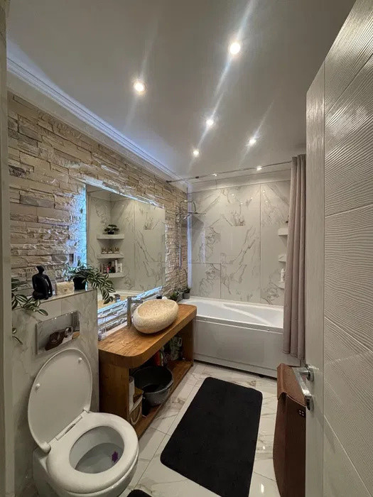 Apartament modern l 2 camere l terasa  l la cheie l parcare l Sopor