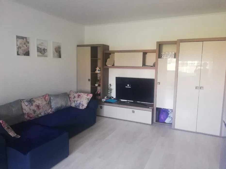 Apartament la cheie l 2 camere l terasa l parcare l Sub Cetate 