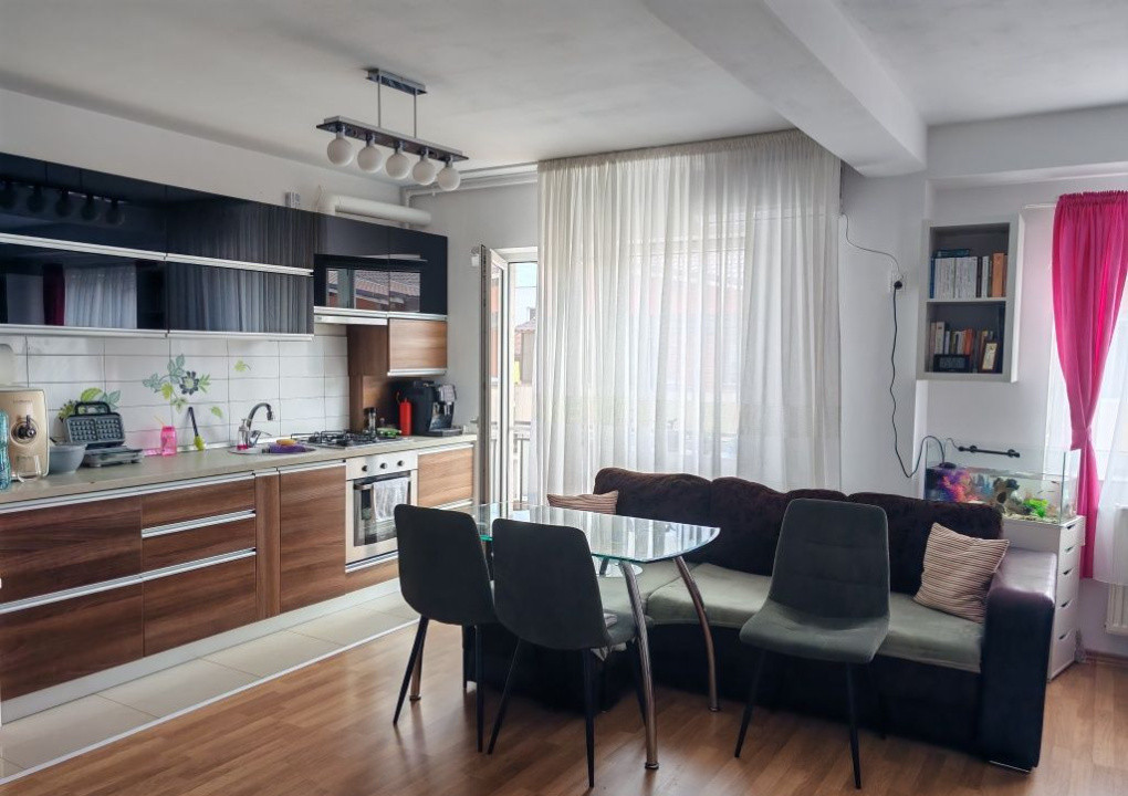 Apartament 58 mp utili | Strada Eroilor, Florești