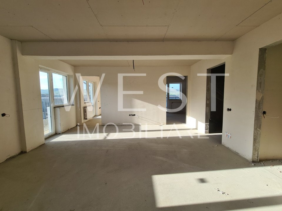 Apartament 3 camere! Luminos, zona linistita! Terase spatioase! Sesul de Sus