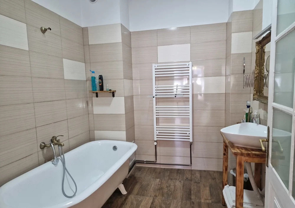 Apartament 2 camere | Gruia | Gradina | Camera Tehnica |