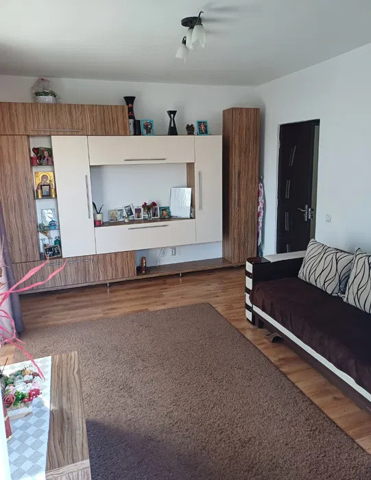 Apartament decomandat l 2 camere l 51 mp utili l 26 mp balcoane l Eroilor