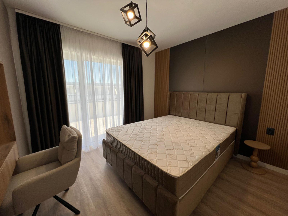 Penthouse 3 camere Eroilor | 2 bai | terasa 50 Mp | la cheie |