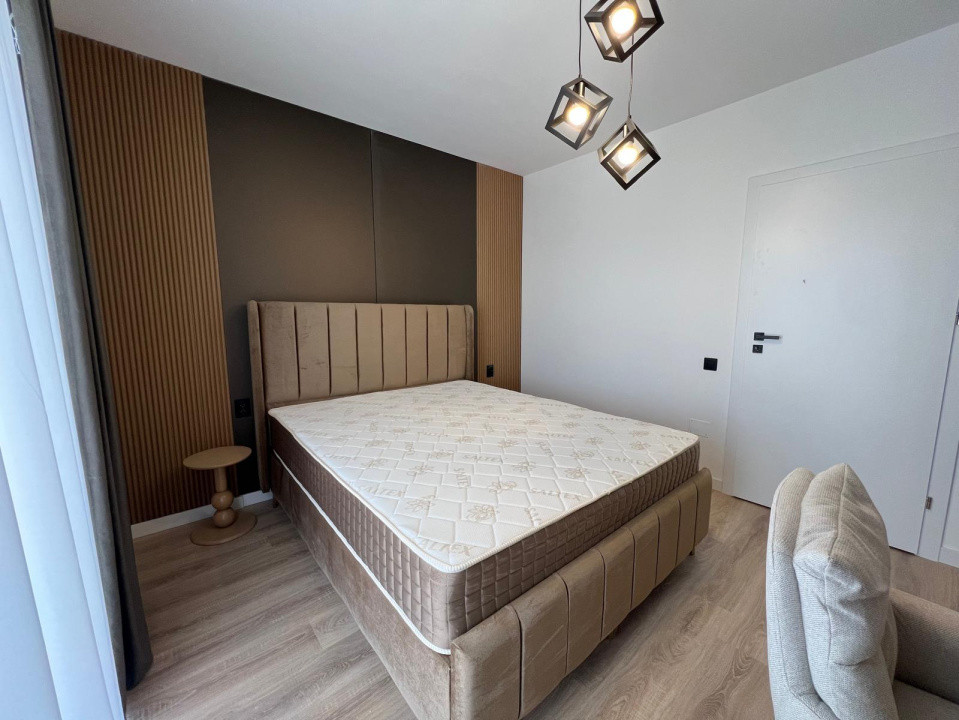 Penthouse 3 camere Eroilor | 2 bai | terasa 50 Mp | la cheie |