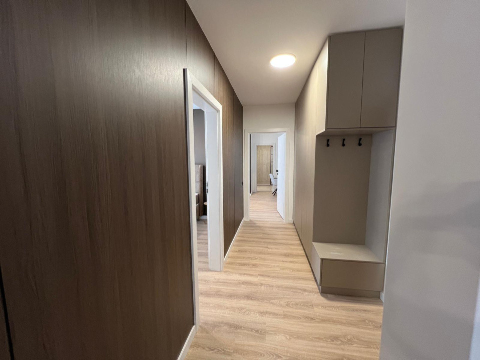 Penthouse 3 camere Eroilor | 2 bai | terasa 50 Mp | la cheie |