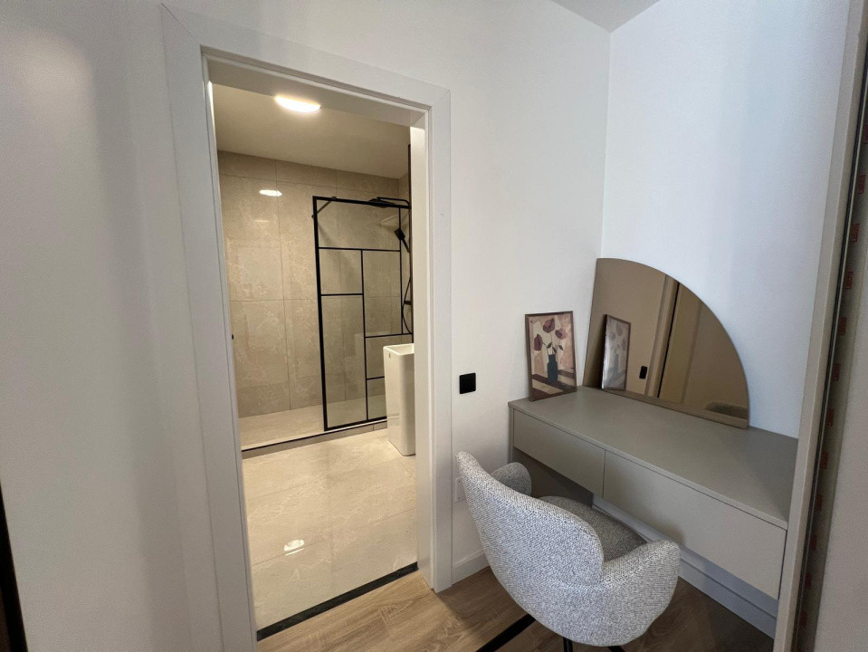 Penthouse 3 camere Eroilor | 2 bai | terasa 50 Mp | la cheie |