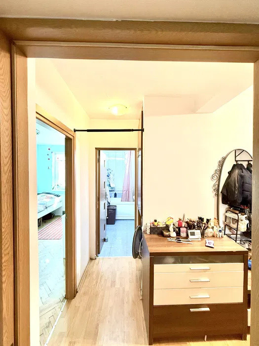 Apartament decomandat l 3 camere l 60 mp utili l parcare l Baisoara 