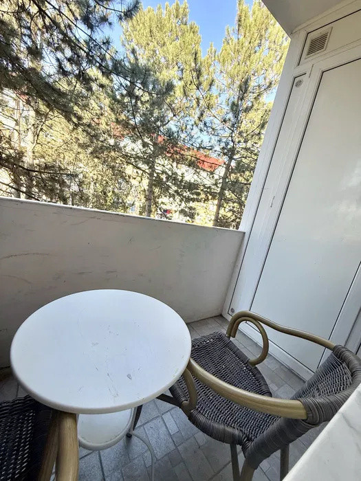 Apartament decomandat l 3 camere l 60 mp utili l parcare l Baisoara 