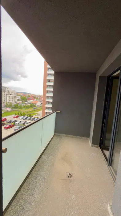 Apartament decomandat l 53 mp utili l 2 camere l bucatarie l Park Lake 