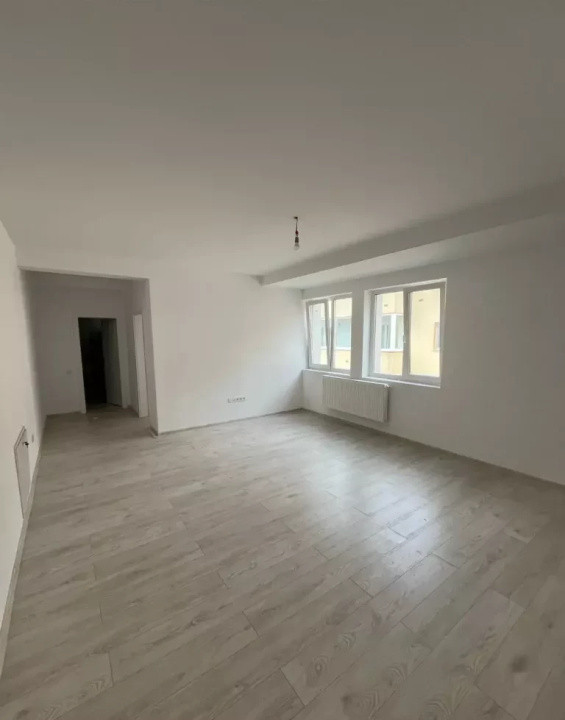 Apartament 58 mp-2 camere Str. Eroilor (zona Spartan)-Floresti