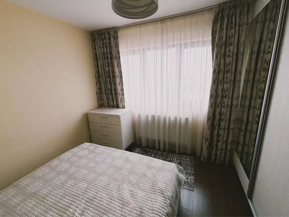 Apartament la cheie l 3 camere l 2 bai l parcare l Europa