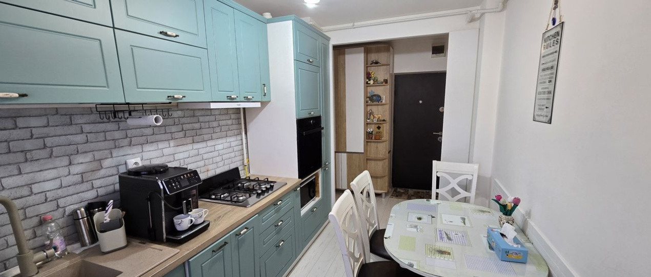 Apartament RENOVAT 3 camere | str.Grigore Alexandrescu-Manastur |75 mp| LA CHEIE