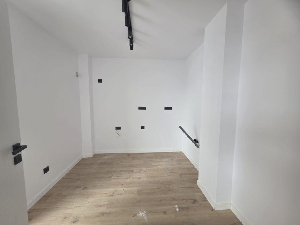 Apartament decomandat l 2 camere l terasa l parcare l Elite City