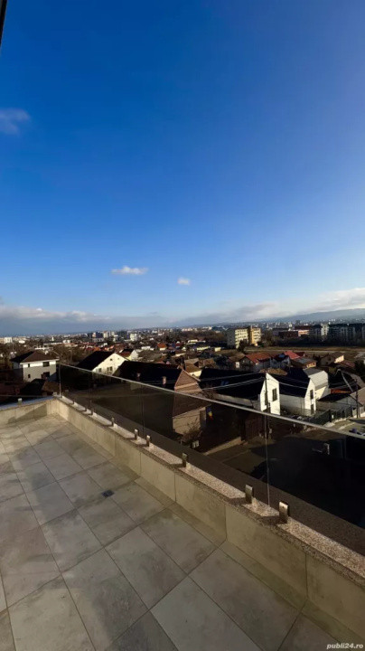 Unitate duplex l 170 mp utili l curte l terasa l 2 garaje l Dambul Rotund 