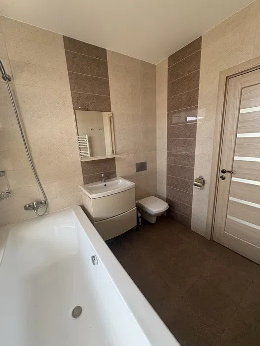 Casa individuala l 5 camere l 168 mp utili l 495 mp teren l Campului