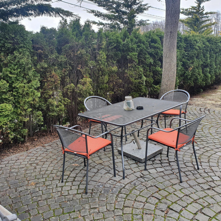 Casa individuala l 310 mp utili l 900 mp teren l garaj l Faget