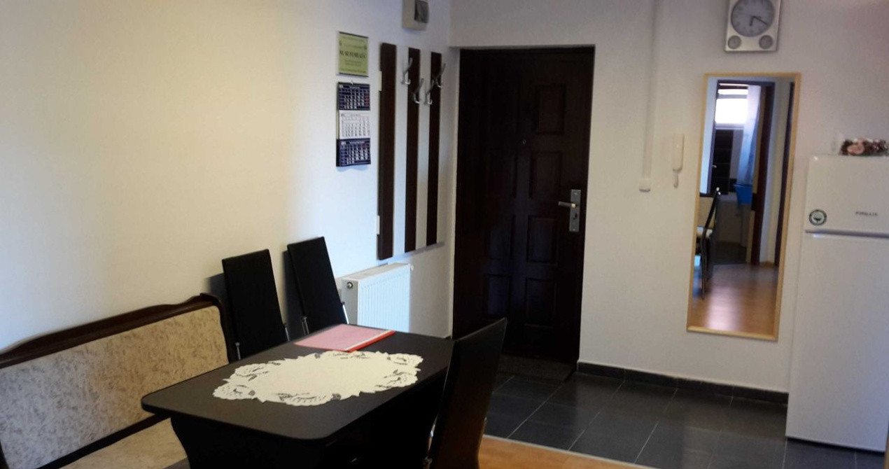 Apartament decomandat de închiriat + loc de parcare inclus – Str. Tăuțiului