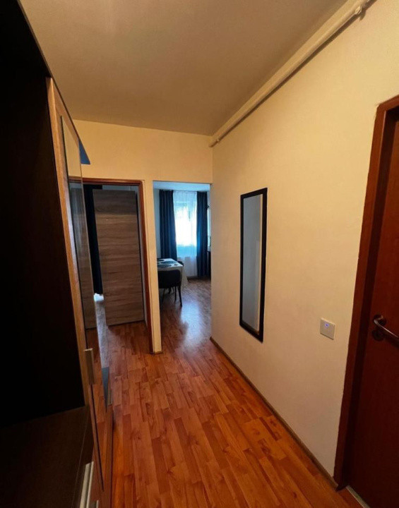 Inchiriere apartament 1 camera | Parcare | Zona Florilor Floresti