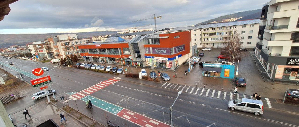 Apartament decomandat de vânzare – 58 mp utili | Str Eroilor, Florești