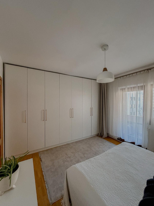 Apartament spatios l 4 camere l 2 bai l 106 mp l la cheie l A. Iancu 