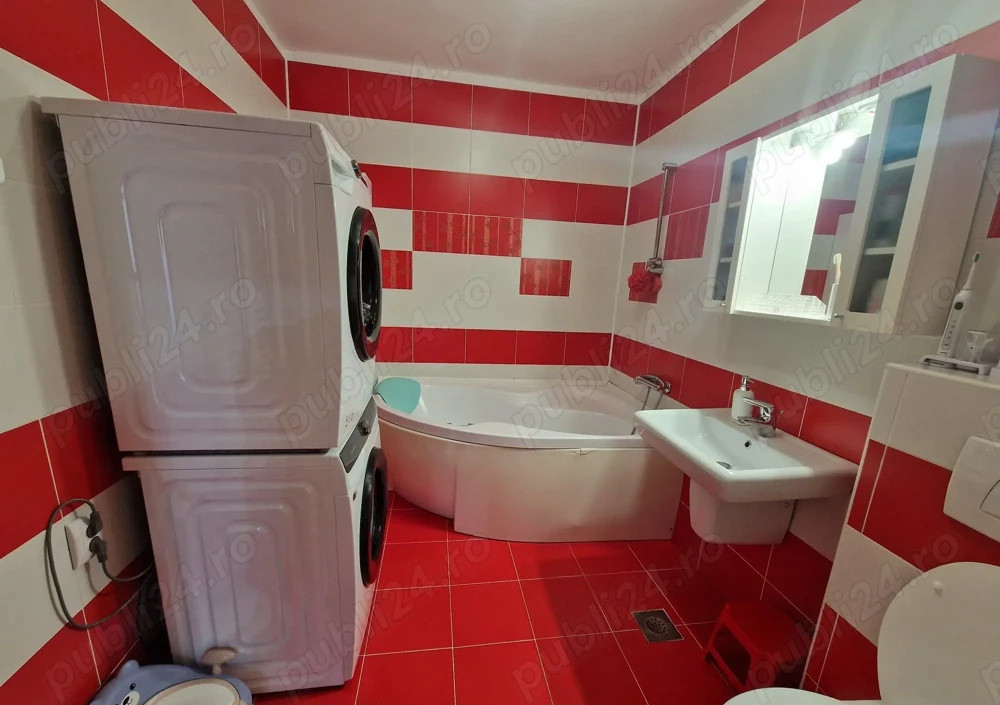 Apartament 3 camere |  Parcare Inclusa | Boxa | Zona Florilor