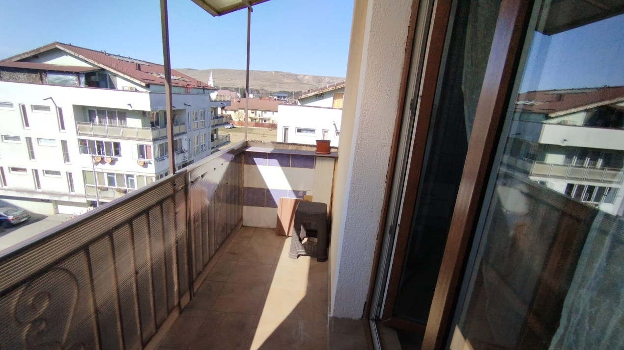 Apartament 2 camere de închiriat | Zona Sun City Porii – Florești