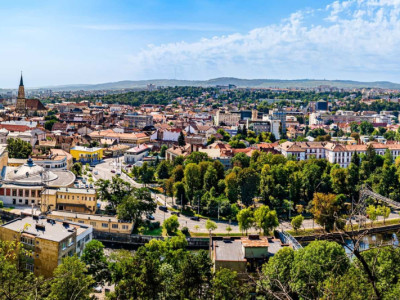 Spatiu comercial l 1134 mp utili l zona premium Cluj Napoca 