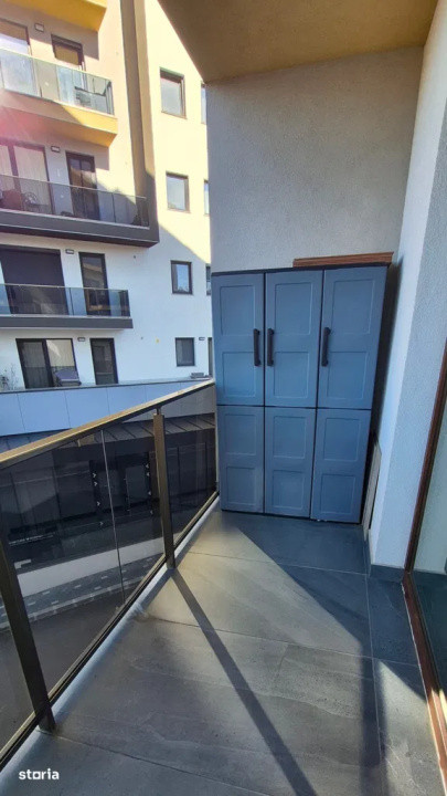 Apartamnet decomandat l la cheie l 3 camere l2 bai l parcare l B. Ziua