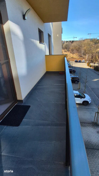 Apartamnet decomandat l la cheie l 3 camere l2 bai l parcare l B. Ziua