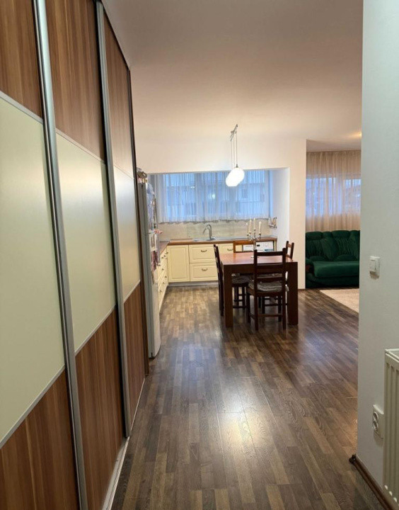 Apartament 3 camere | Str. Florilor | Mobilat și utilat