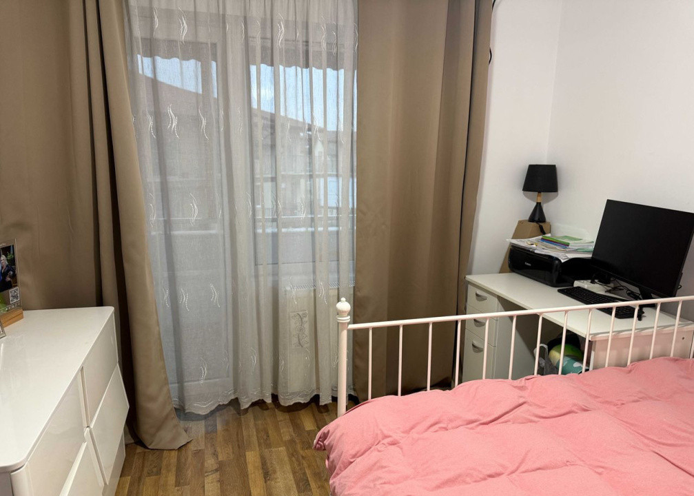 Apartament 3 camere | Str. Florilor | Mobilat și utilat