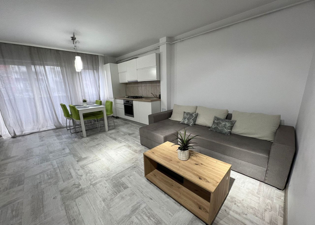 Inchiriez Apartament | 2 camere | Parcare | Zona Urusagului