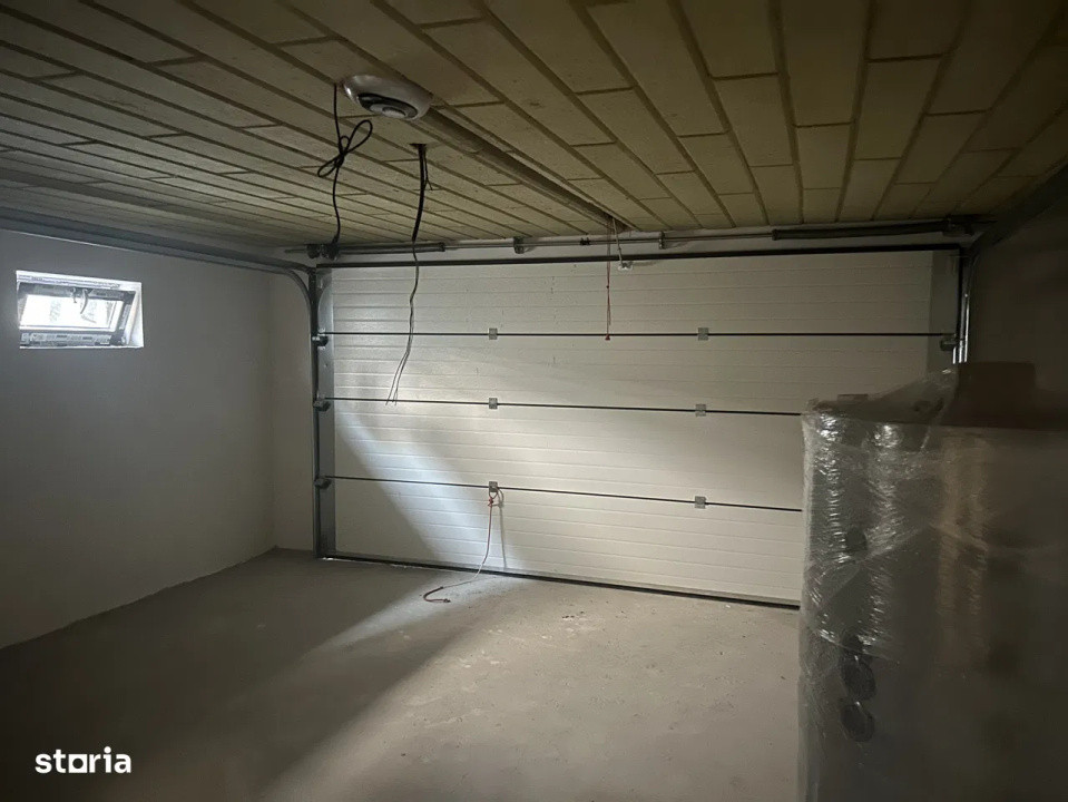 Unitate duplex l 143 mp utli l curte l panorama l Andrei Muresanu 