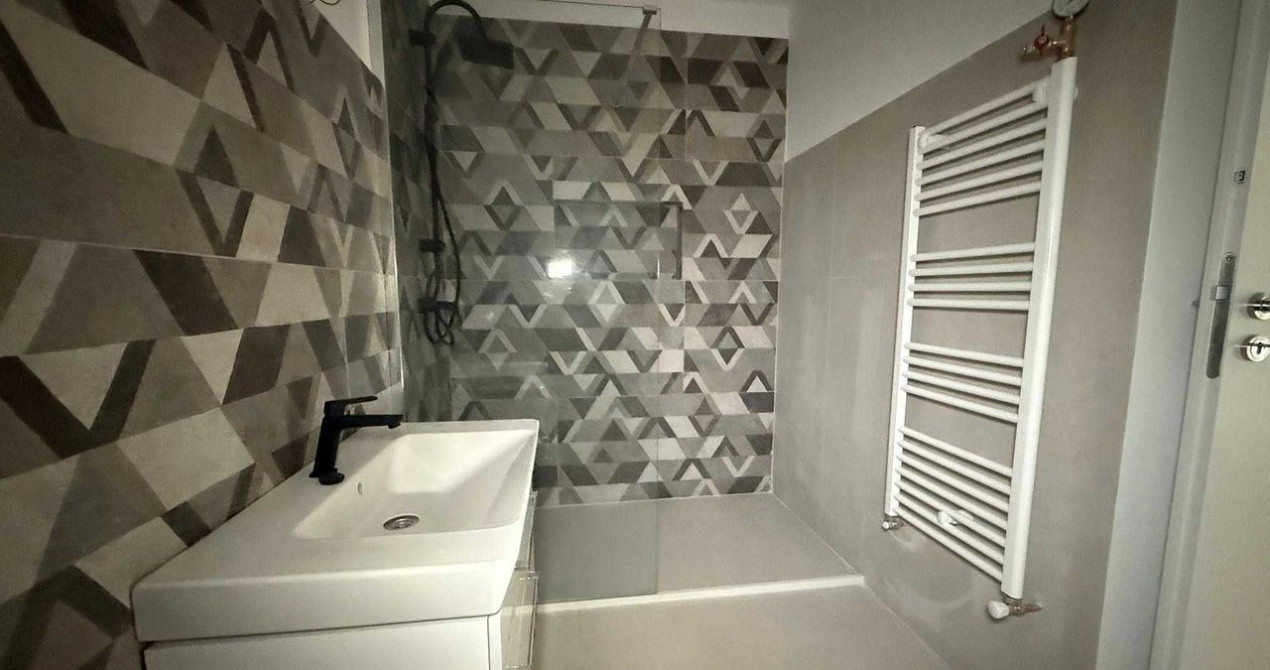 Apartament 2 camere | Parcare | Eroilor Floresti