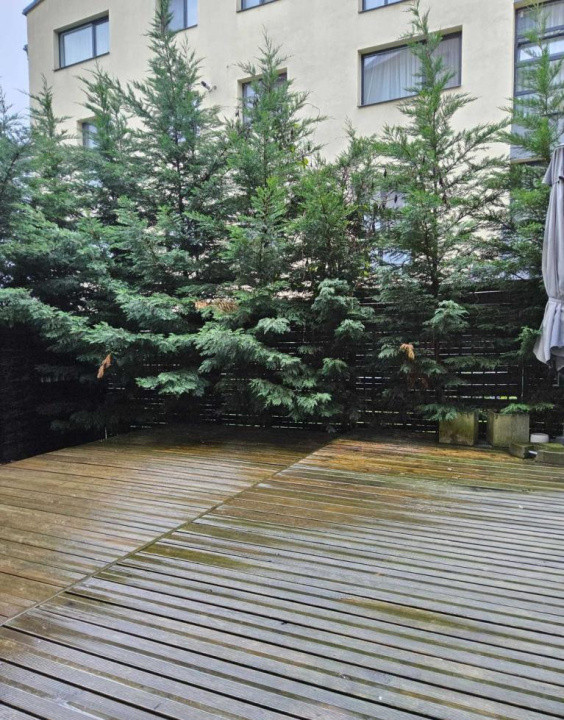 Inchiriez Apartament Lux | 2 Camere | Parcare | Zona Vivo